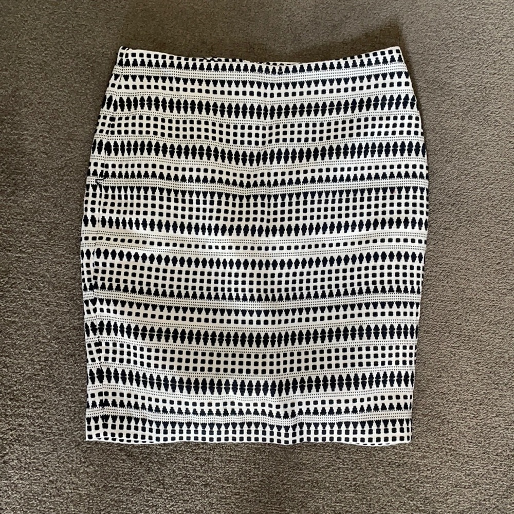 Loft pencil skirt
